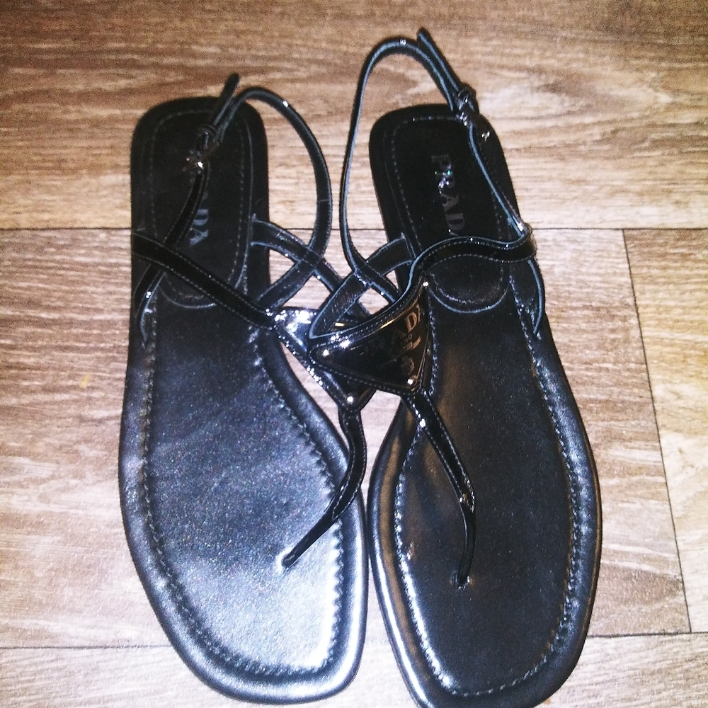 Shoes - Picture 3 of 5